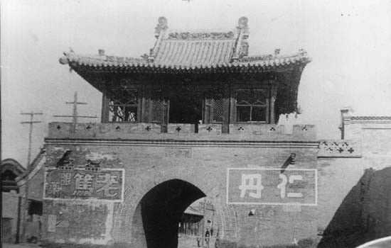 老包头北城墻.jpg